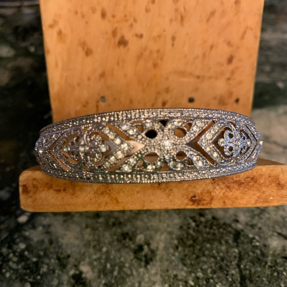 Braselet silver color for women and girls vintage style